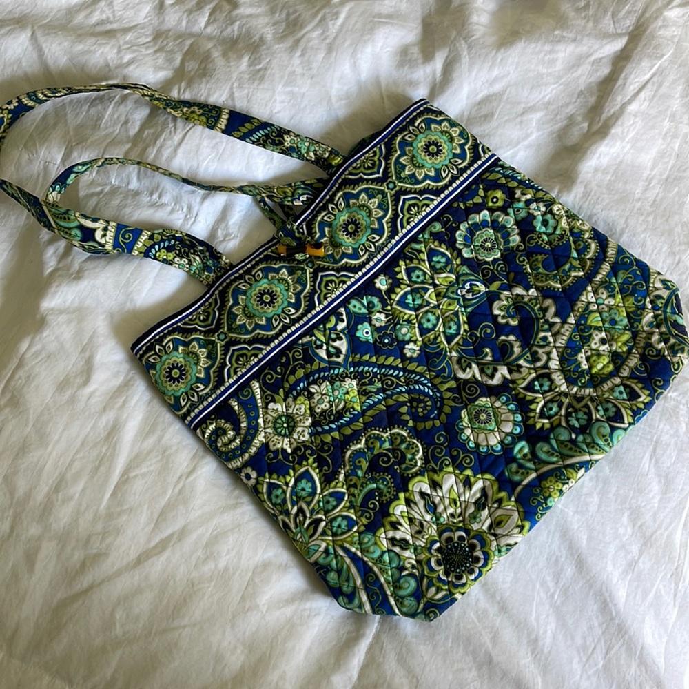 Vera Bradley Tote Bag in Retired ‘Rhythm and Blues’ Pattern.